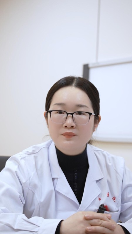  “感觉过年去医院不吉利”，河南一44岁女子持续胸痛硬扛27小时，医生：急性心梗，错过了最佳手术时机 新闻 “感觉过年去医院不吉利”，河南一44岁女子持续胸痛硬扛27小时，医生：急性心梗，错过了最佳手术时机 新闻