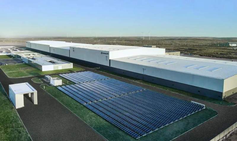  政府工作报告部署新任务，2026能源、双碳新机遇在哪 新闻 政府工作报告部署新任务，2026能源、双碳新机遇在哪 新闻