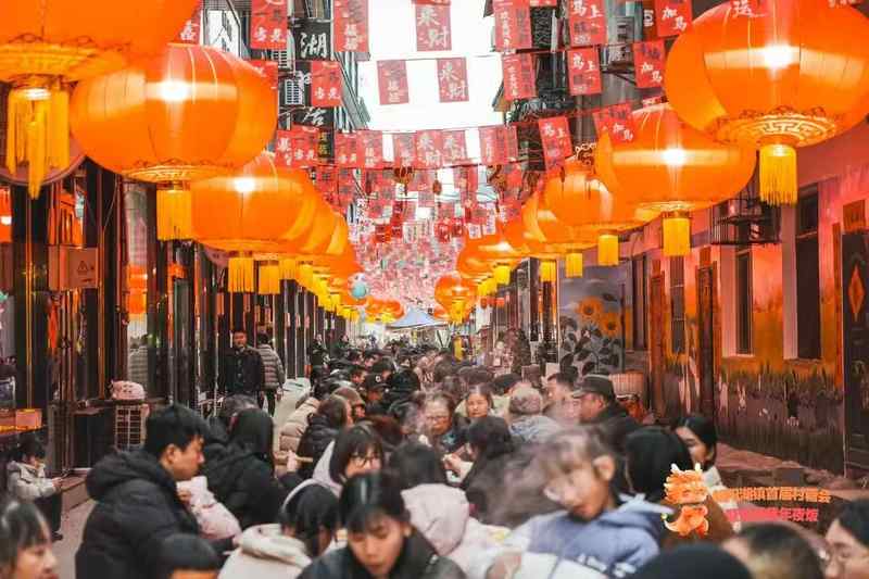 热气腾腾的中国年|成都很“甜”:一“村糖”,粘万象 新闻 热气腾腾的中国年|成都很“甜”:一“村糖”,粘万象 新闻