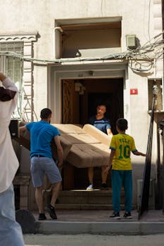  AI智能体“龙虾”崛起，强大功能伴随潜在隐患；养虾人需警惕安全边界。 IT技术