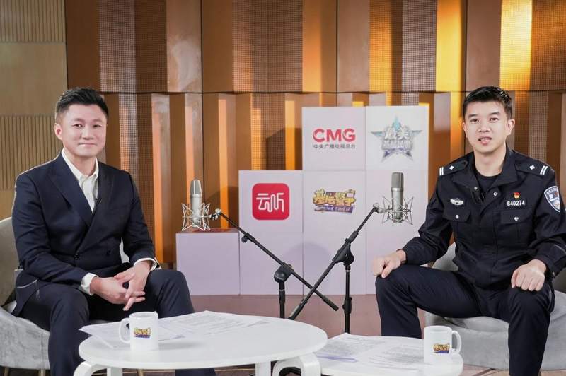  在祖国最南端，守好国门一线；一位缉私警察的坚守故事。 新闻 在祖国最南端，守好国门一线；一位缉私警察的坚守故事。 新闻