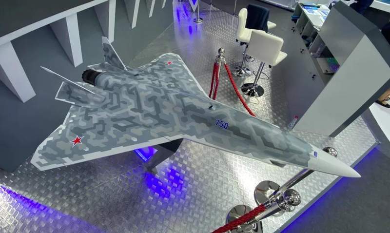  【技术解析】兰姆达机翼如何让苏75实现脱胎换骨式进化 新闻 【技术解析】兰姆达机翼如何让苏75实现脱胎换骨式进化 新闻