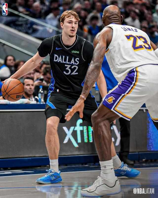  控卫之道：詹姆斯亲述弗拉格的成长密码与战术价值 体育新闻 控卫之道：詹姆斯亲述弗拉格的成长密码与战术价值 体育新闻