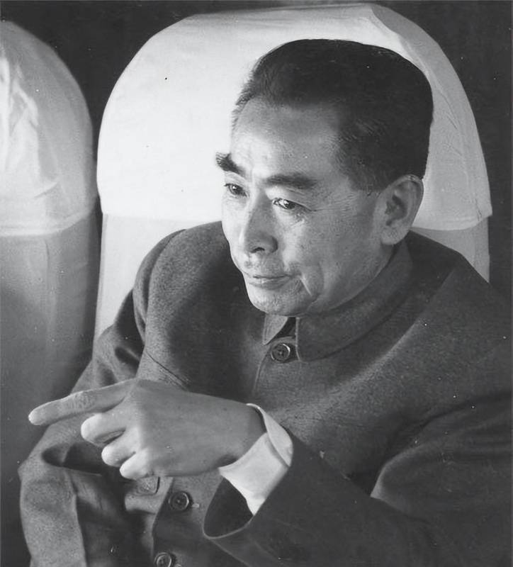  黄埔一期生的抉择困境：解析李默庵从入党到退党的关键转折点 新闻