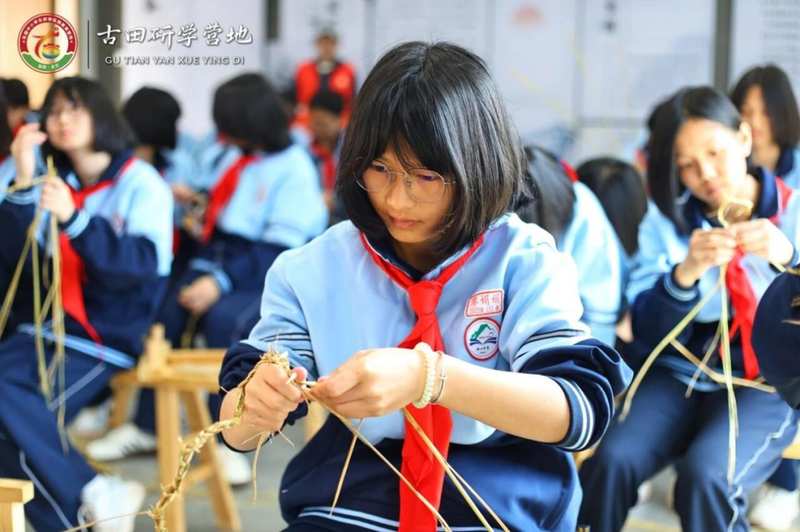  那些在乡野间播撒希望的年轻人，后来怎么样了？ 情感心理