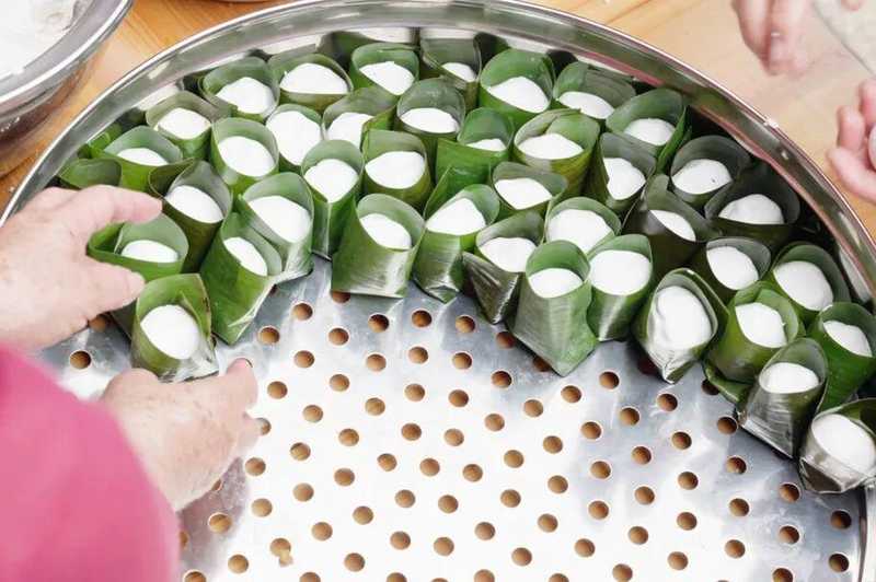  那列穿过清明的动车，载着的何止是旅客，更是无数人回不去的乡愁 情感心理