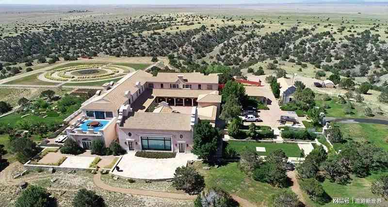  【机密档案深扒】爱泼斯坦案600万页卷宗：一场以“透明”为名、实为信息控制的权力游戏 新闻