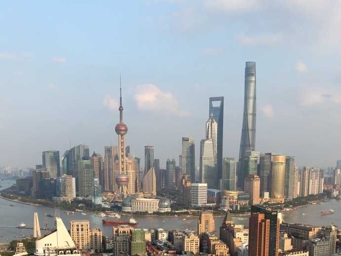  从工业经济到智能经济：制度创新的四维实践框架与演进路径 IT技术